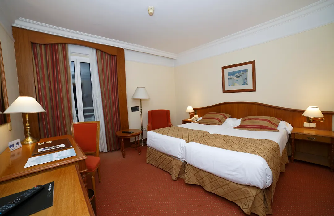Hotel Hoyuela-1